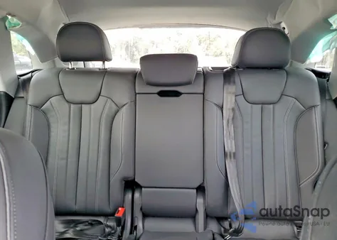 2024 Audi Q5 Premium Plus 45 z USA, uszkodzony, nr VIN WA1EAAFY2R2051467